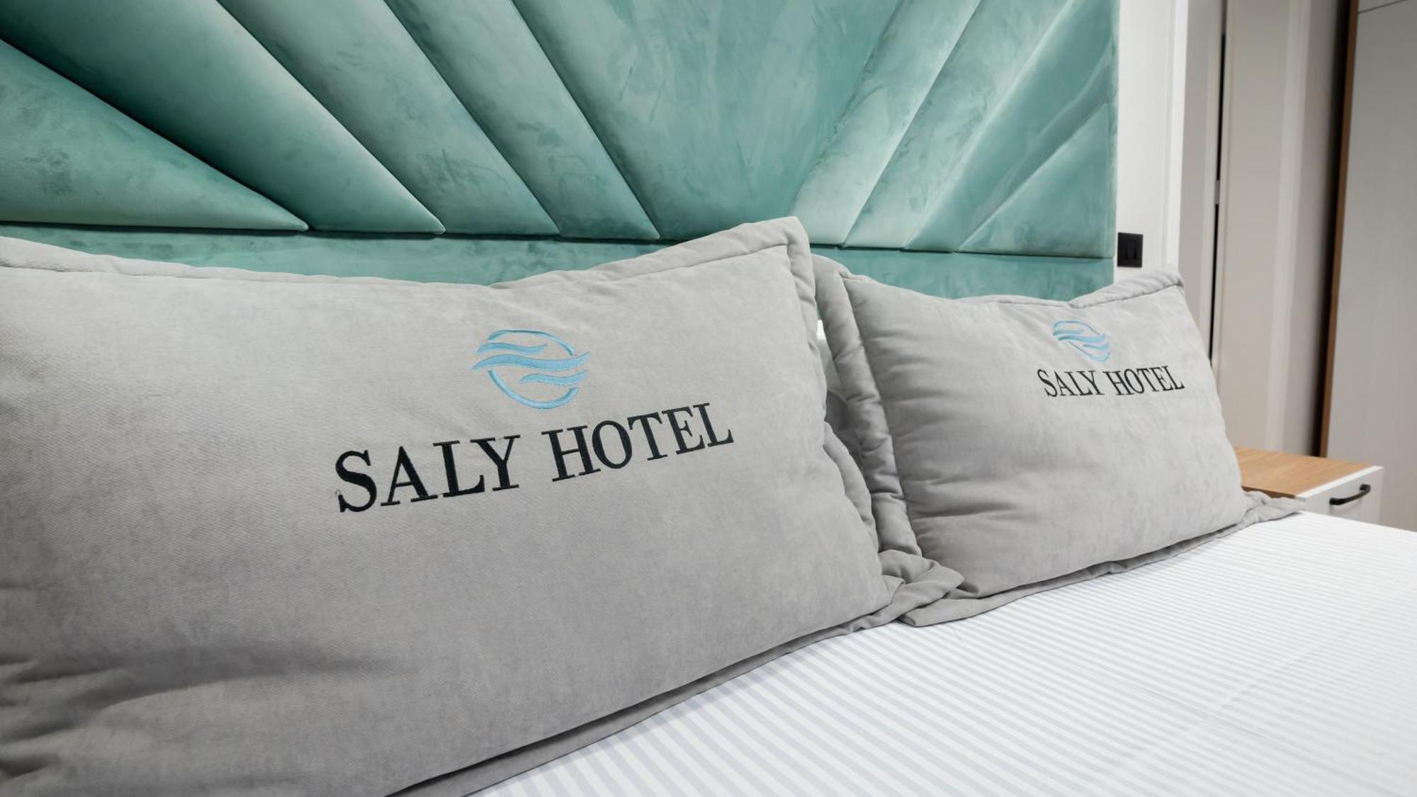 Hotel Saly Дуррес Екстер'єр фото